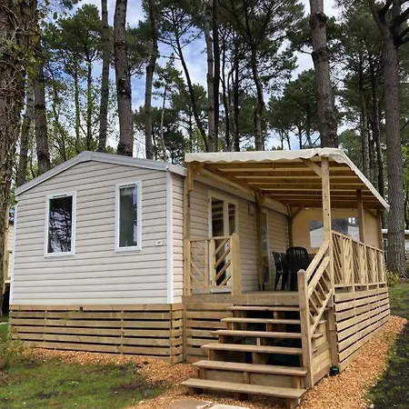Campingplads Camping Le Bois De Bayadene